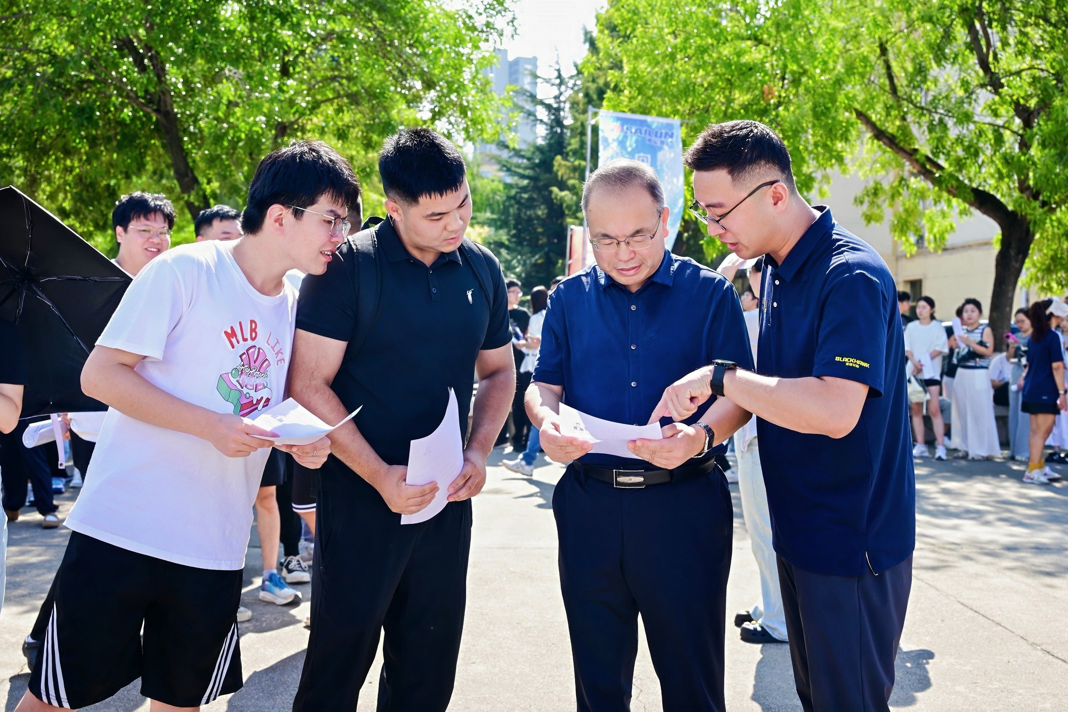学校2025年秋季校园招聘活动正式启动